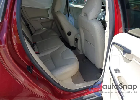 2013 Volvo Xc60 T6 z USA, uszkodzony, nr VIN YV4902DZ5D2465120